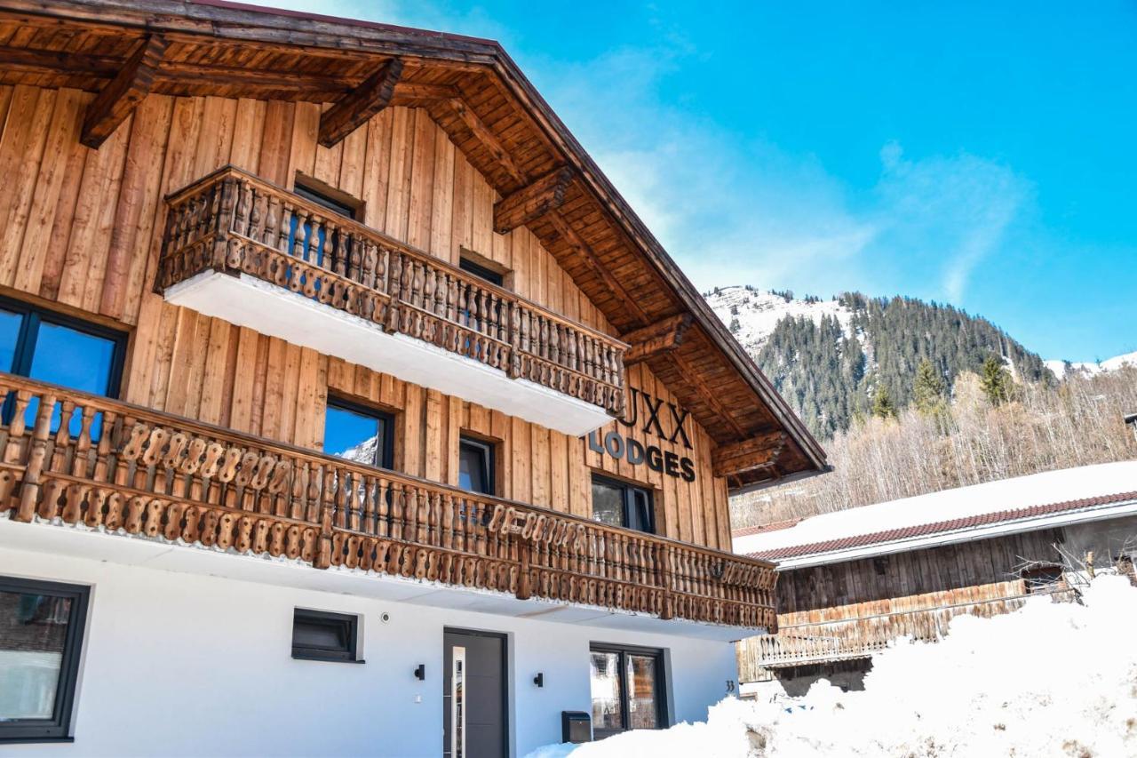 Luxx Lodges - Holzgau - Lechtal - Arlberg Exterior photo